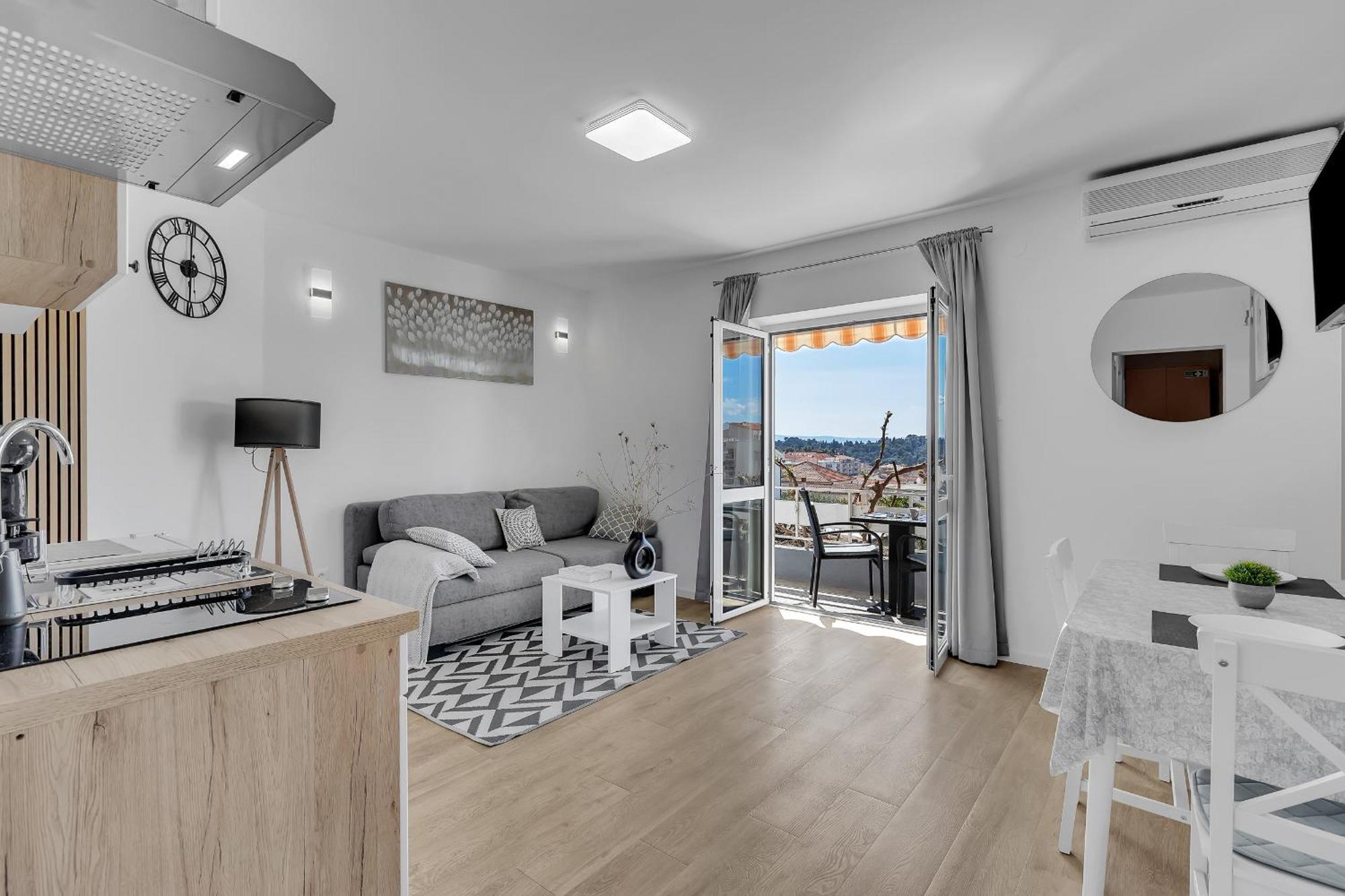 Mediterranean Living 2 Makarska Exterior photo